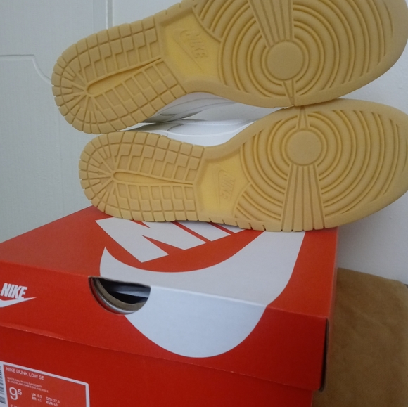 Nike Dunk Low " If Lost Return To " - Picture 9 of 10